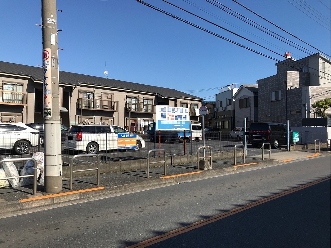 足立区伊興本町２丁目　月極駐車場